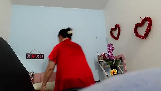 victoria jones online show from 10/25/25, 12:34