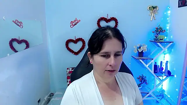 victoria jones online show from 01/07/26, 02:41