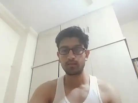 Snapshot of arjun_077 chatting on 01/13/26, 08:14 arjun 077 online show from 01/13/26, 08:14