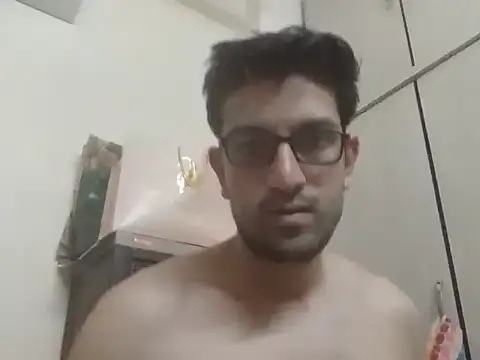 Snapshot of arjun_077 chatting on 05/20/26, 05:41 arjun 077 online show from 05/20/26, 05:41