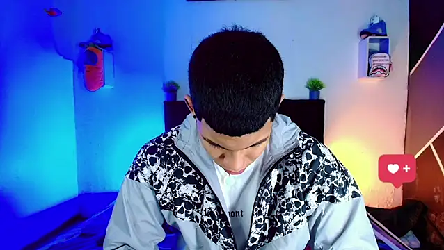 Snapshot of Damian_latinxxx chatting on 03/12/25, 03:02 Damian latinxxx online show from 03/12/25, 03:02