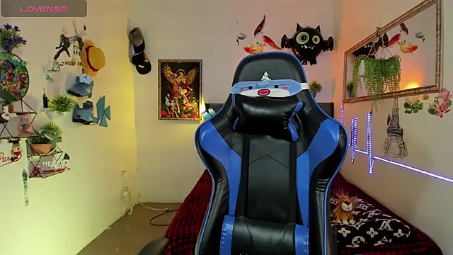 Snapshot of Damian_latinxxx chatting on 11/16/25, 03:12 Damian latinxxx online show from 11/16/25, 03:12