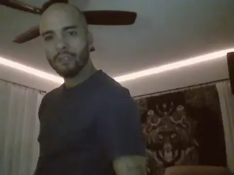 Snapshot of JohnnyDeep187 chatting on 01/10/25, 07:46 JohnnyDeep187 online show from 01/10/25, 07:46