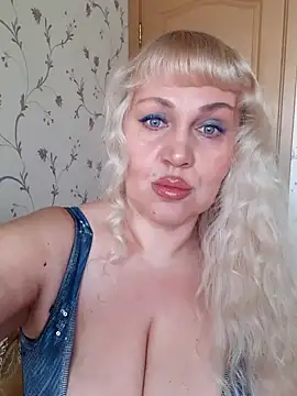 IsabellaBoni online show from 03/05/26, 07:15