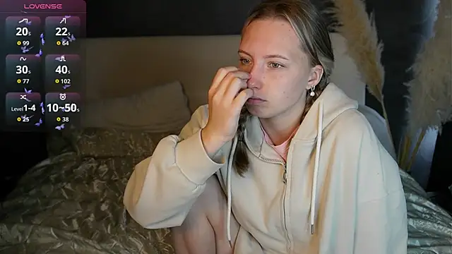 Snapshot of bubble_bbb chatting on 10/12/25, 04:11 bubble bbb online show from 10/12/25, 04:11