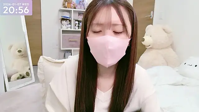 Snapshot of -SHINON- chatting on 01/07/26, 11:56 -SHINON- online show from 01/07/26, 11:56