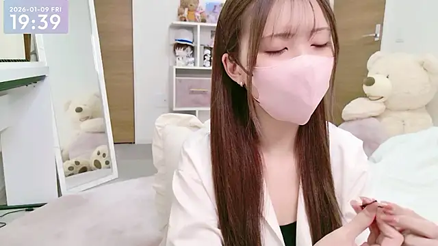 Snapshot of -SHINON- chatting on 01/09/26, 10:40 -SHINON- online show from 01/09/26, 10:40