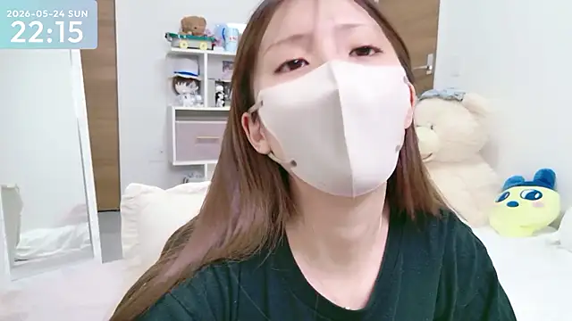 Snapshot of -SHINON- chatting on 05/24/26, 01:16 -SHINON- online show from 05/24/26, 01:16