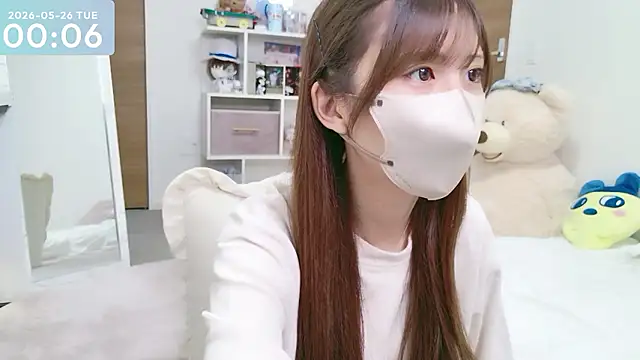 Snapshot of -SHINON- chatting on 05/25/26, 03:07 -SHINON- online show from 05/25/26, 03:07