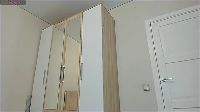 sweety vikky online show from 02/03/25, 12:25