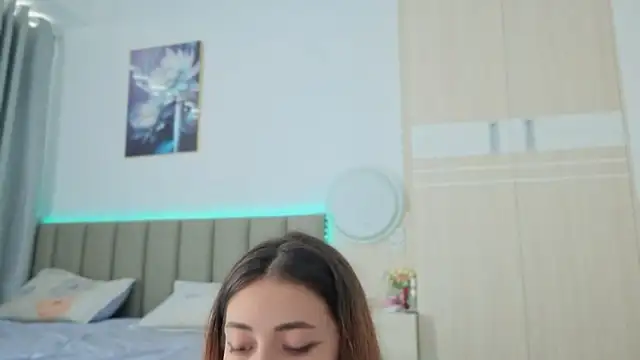 sweety vikky online show from 04/21/26, 12:12