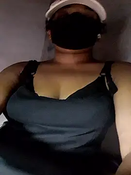 Tharukasenevirathne online show from 05/22/26, 04:12