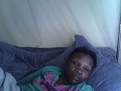 Sweet serah online show from 11/27/25, 03:36