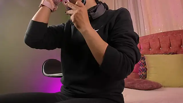 Zara dulce online show from 09/18/25, 12:29