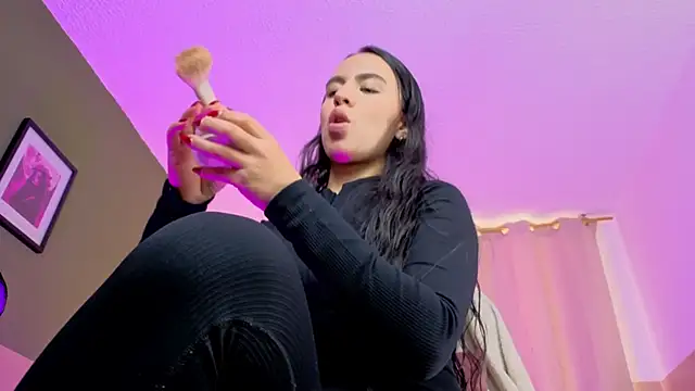 Zara dulce online show from 04/17/26, 01:14