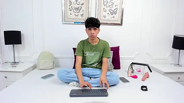 Santy carrington online show from 01/03/25, 08:11