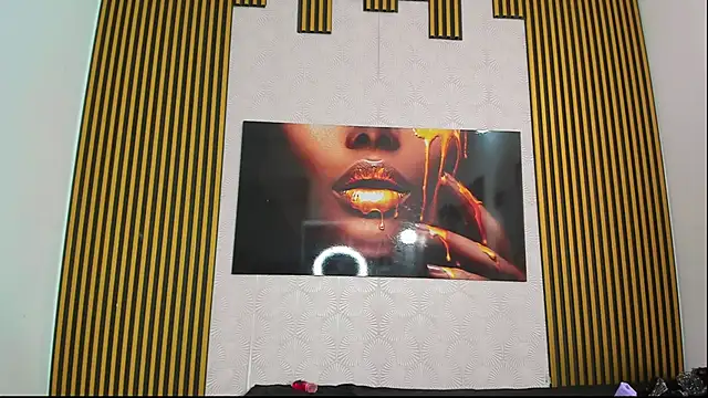 Snapshot of that_temptation chatting on 12/01/24, 09:26 that temptation online show from 12/01/24, 09:26