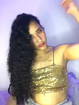 Snapshot of jaderossxx chatting on 12/14/24, 12:01 jaderossxx online show from 12/14/24, 12:01