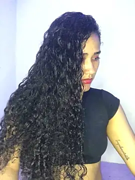 Snapshot of jaderossxx chatting on 12/22/24, 12:07 jaderossxx online show from 12/22/24, 12:07