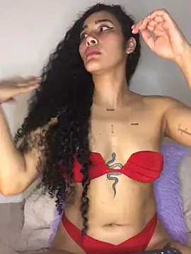 Snapshot of jaderossxx chatting on 02/14/25, 10:25 jaderossxx online show from 02/14/25, 10:25