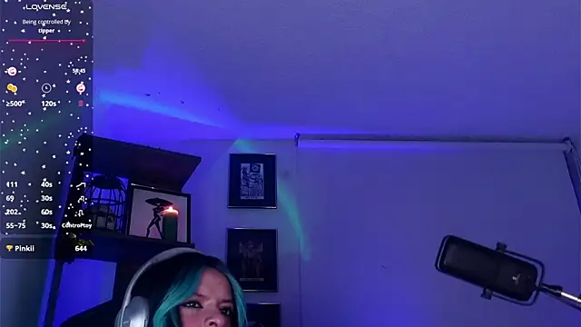 YourMissAlice online show from 02/24/25, 01:35