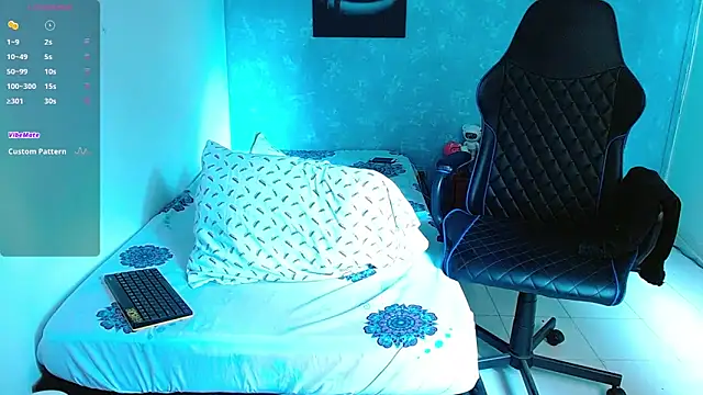 bray hotboy777 online show from 12/08/24, 02:30