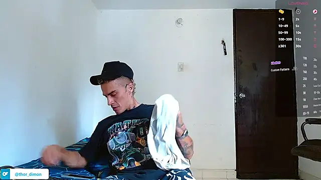Snapshot of bray_hotboy777 chatting on 07/02/26, 04:02 bray hotboy777 online show from 07/02/26, 04:02