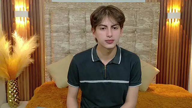 Snapshot of Matt_Cloy chatting on 02/04/25, 07:22 Matt Cloy online show from 02/04/25, 07:22