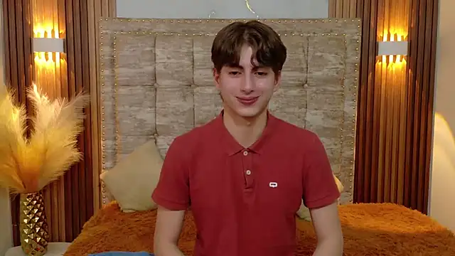 Snapshot of Matt_Cloy chatting on 02/07/25, 07:38 Matt Cloy online show from 02/07/25, 07:38