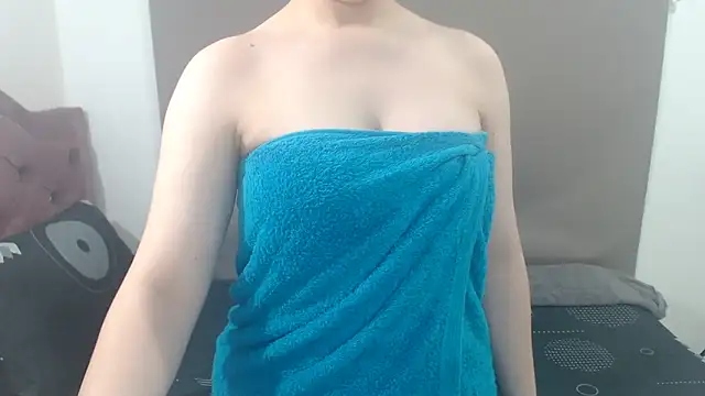 Snapshot of kimberlyjamexxx chatting on 05/31/26, 01:03 kimberlyjamexxx online show from 05/31/26, 01:03