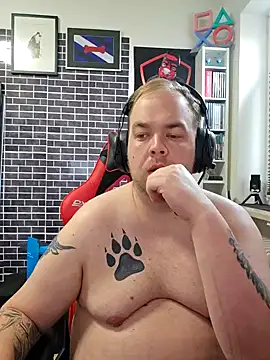 PupW0lfy online show from 12/30/24, 12:09