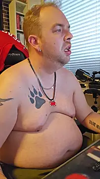 PupW0lfy online show from 11/13/25, 10:25