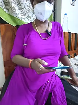 Snapshot of Tamil--Rani chatting on 02/03/25, 09:29 Tamil--Rani online show from 02/03/25, 09:29