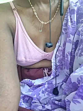 Tamil--Rani online show from 12/21/25, 03:08