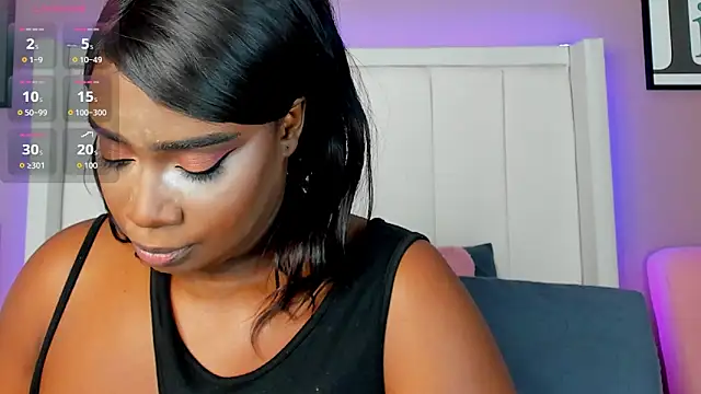 Britanymooree online show from 10/29/25, 07:59