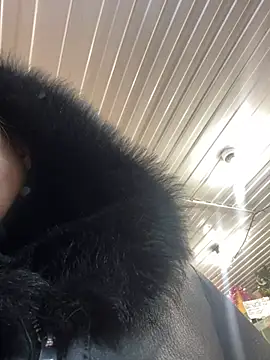 Snapshot of OlgaBuzzz chatting on 12/24/24, 06:11 OlgaBuzzz online show from 12/24/24, 06:11