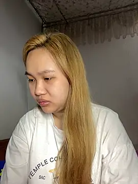 Odette68 online show from 04/27/26, 12:30