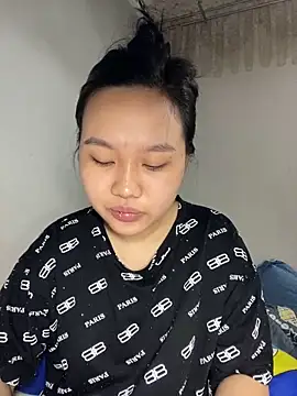 Odette68 online show from 06/30/26, 12:00