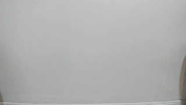 Snapshot of Littleolivia_ chatting on 01/17/25, 12:52 Littleolivia online show from 01/17/25, 12:52