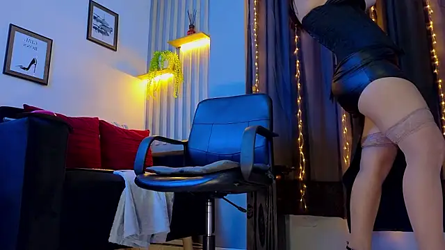 selena rogue online show from 02/10/26, 11:25