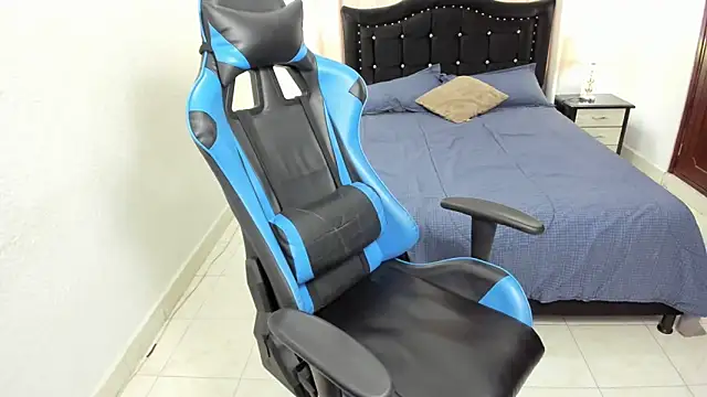 Debora brown online show from 01/08/25, 01:52