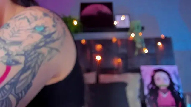 AmbarHills 1 online show from 04/23/26, 11:42