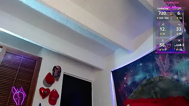 Snapshot of cocochanell6666 chatting on 01/27/25, 04:30 cocochanell6666 online show from 01/27/25, 04:30