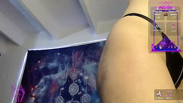 Snapshot of cocochanell6666 chatting on 01/28/25, 05:54 cocochanell6666 online show from 01/28/25, 05:54