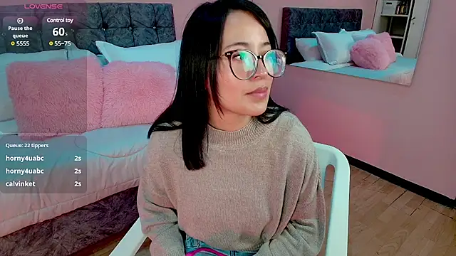 Snapshot of lovely__martina chatting on 03/12/25, 07:59 lovely  martina online show from 03/12/25, 07:59