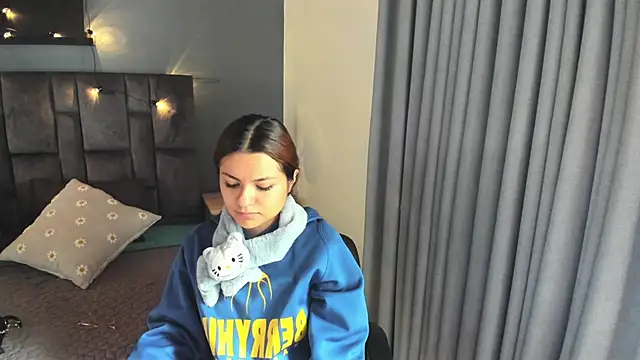 AbbyWathson online show from 09/18/25, 08:00