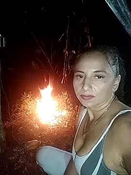 Snapshot of andreu_mature chatting on 03/01/25, 01:11 andreu mature online show from 03/01/25, 01:11