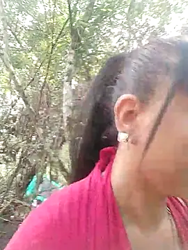 Snapshot of andreu_mature chatting on 03/04/25, 03:37 andreu mature online show from 03/04/25, 03:37