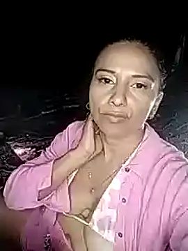 Snapshot of andreu_mature chatting on 03/10/25, 02:28 andreu mature online show from 03/10/25, 02:28