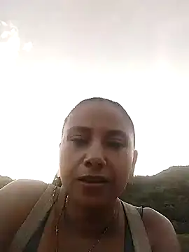 Snapshot of andreu_mature chatting on 03/21/25, 10:39 andreu mature online show from 03/21/25, 10:39